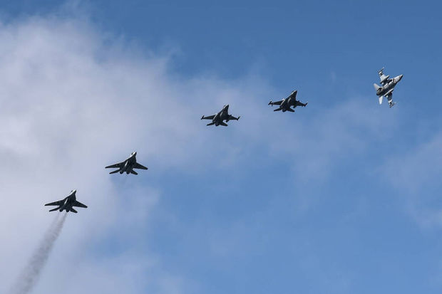 Polşa qırıcıları Slovakiyanın hava məkanını qorumağa başladı